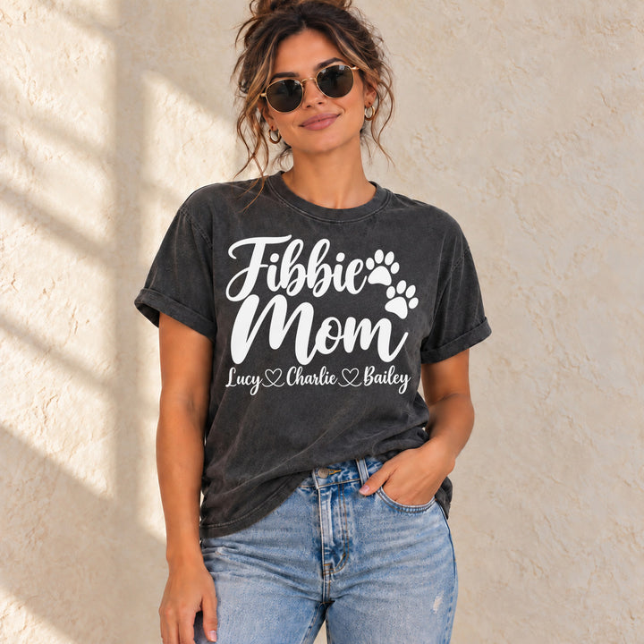 Personalized Tibetan Spaniel Mom Basic T-Shirt